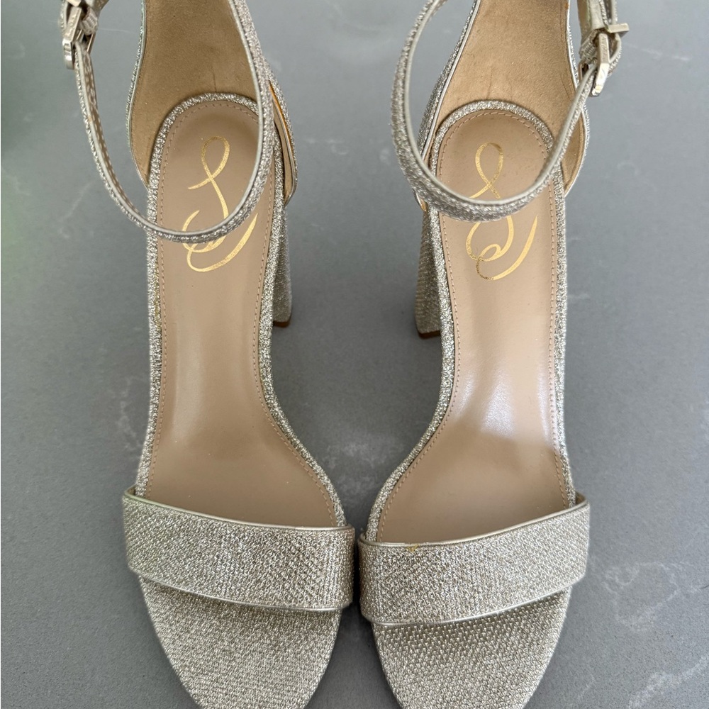 NWT: Sam Edelman Neutral Gold Shimmer Block Heel